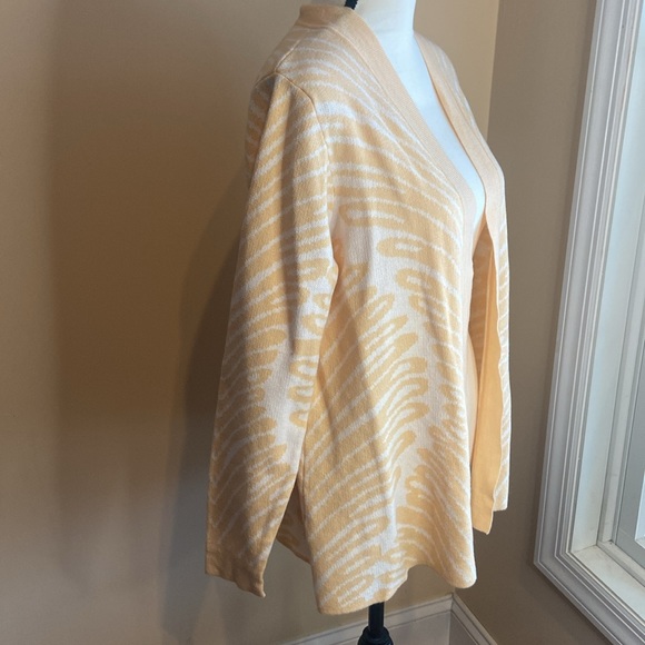 SOFT SURROUNDINGS Size L Light Orange & Cream Zebra Stripe Open Front Cardigan - Picture 3 of 9